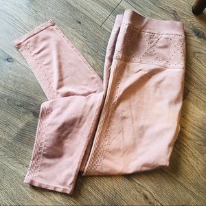 🌸 Fabletics Leggings 😁 🌸